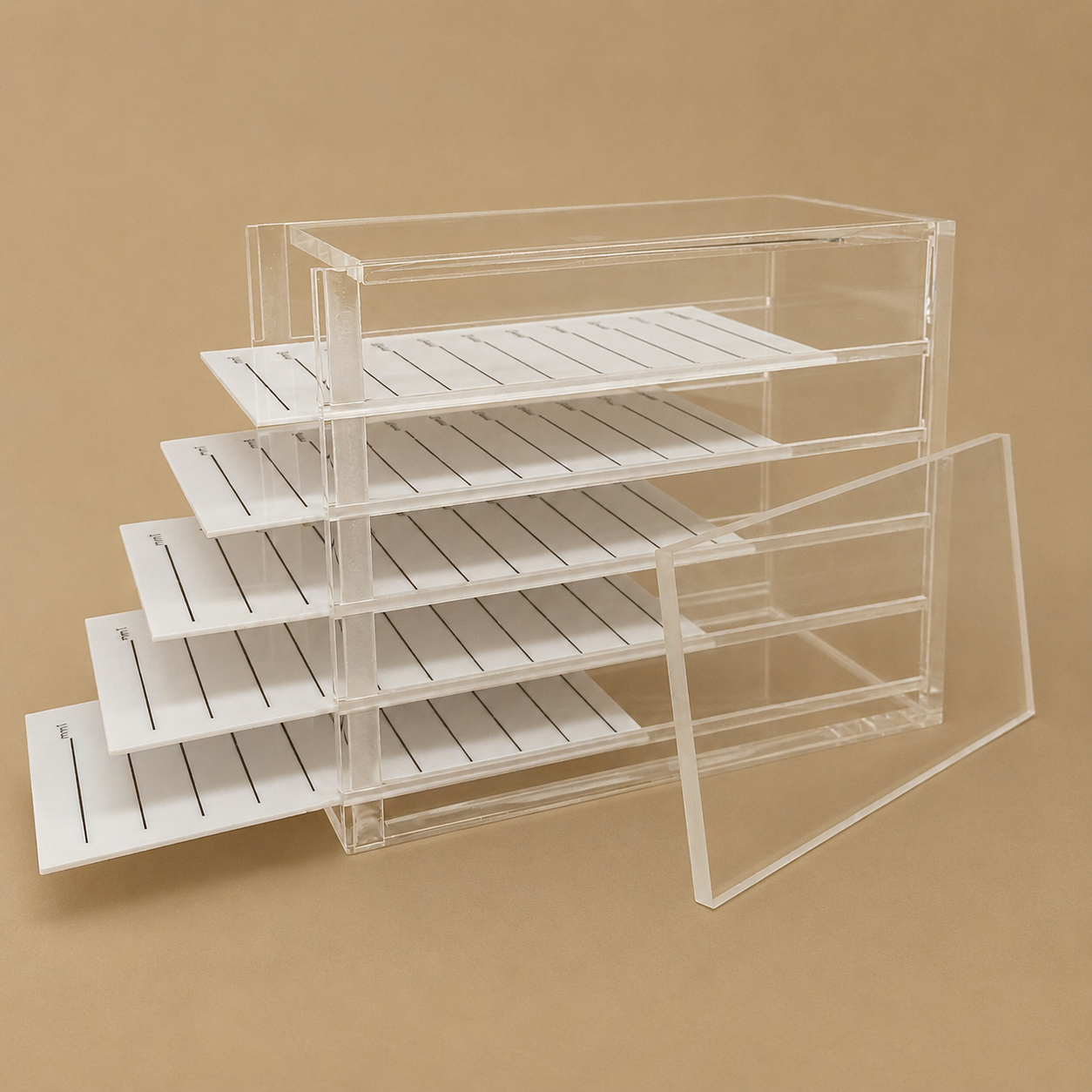 Caja organizadora de pestañas transparente
